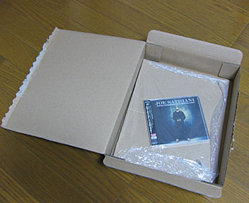 Amazon.co.jp／アマゾン／Joe Satriani／Professor Sachafunkilus and the Musterion of Rock