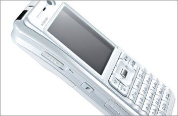 DoCoMo SO902i